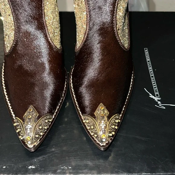 Giuseppe Zanotti Gold Sparkle and Brown Heeled Boots - Picture 4 of 6